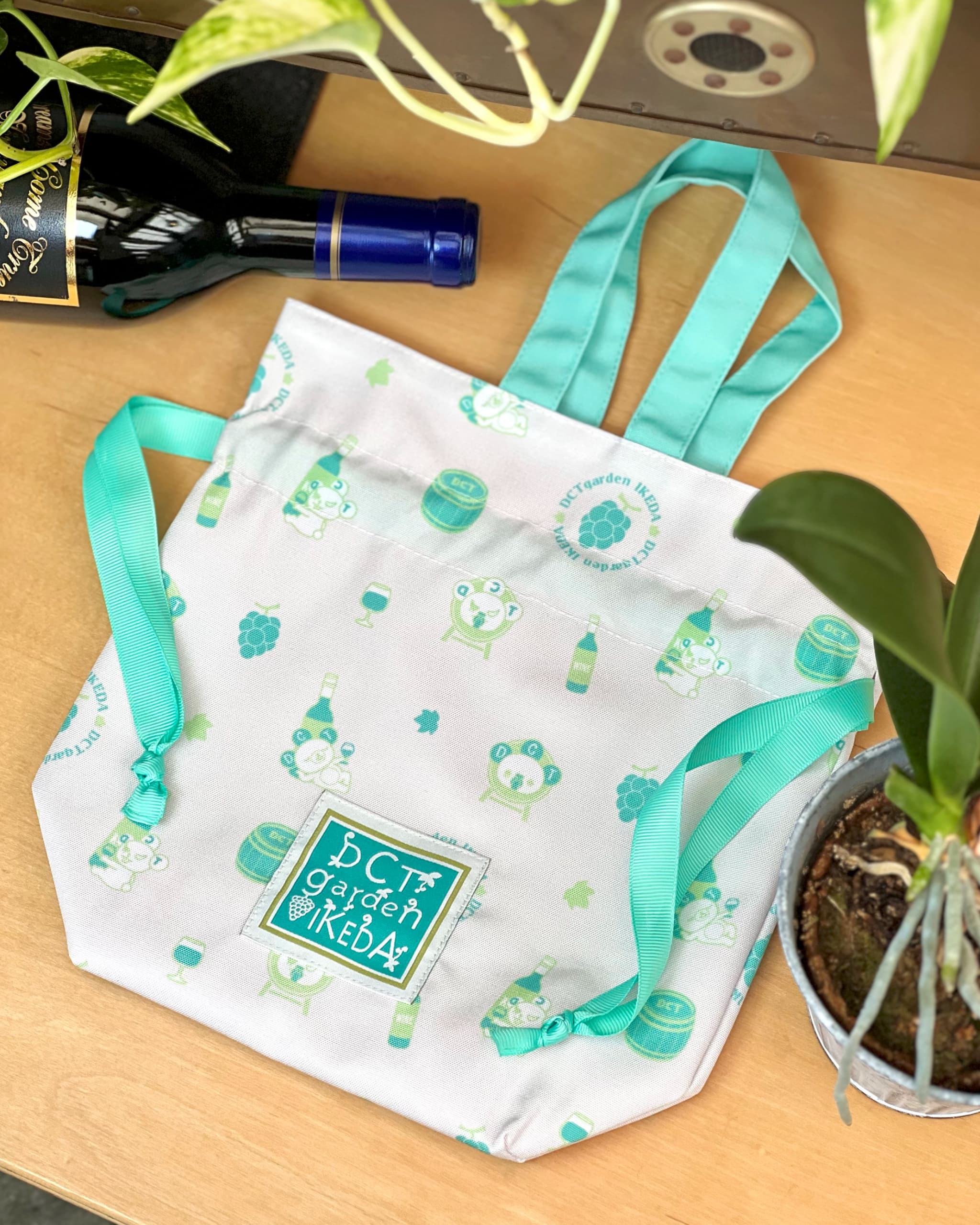 DCTgarden IKEDA 巾着バッグ(マスカット)