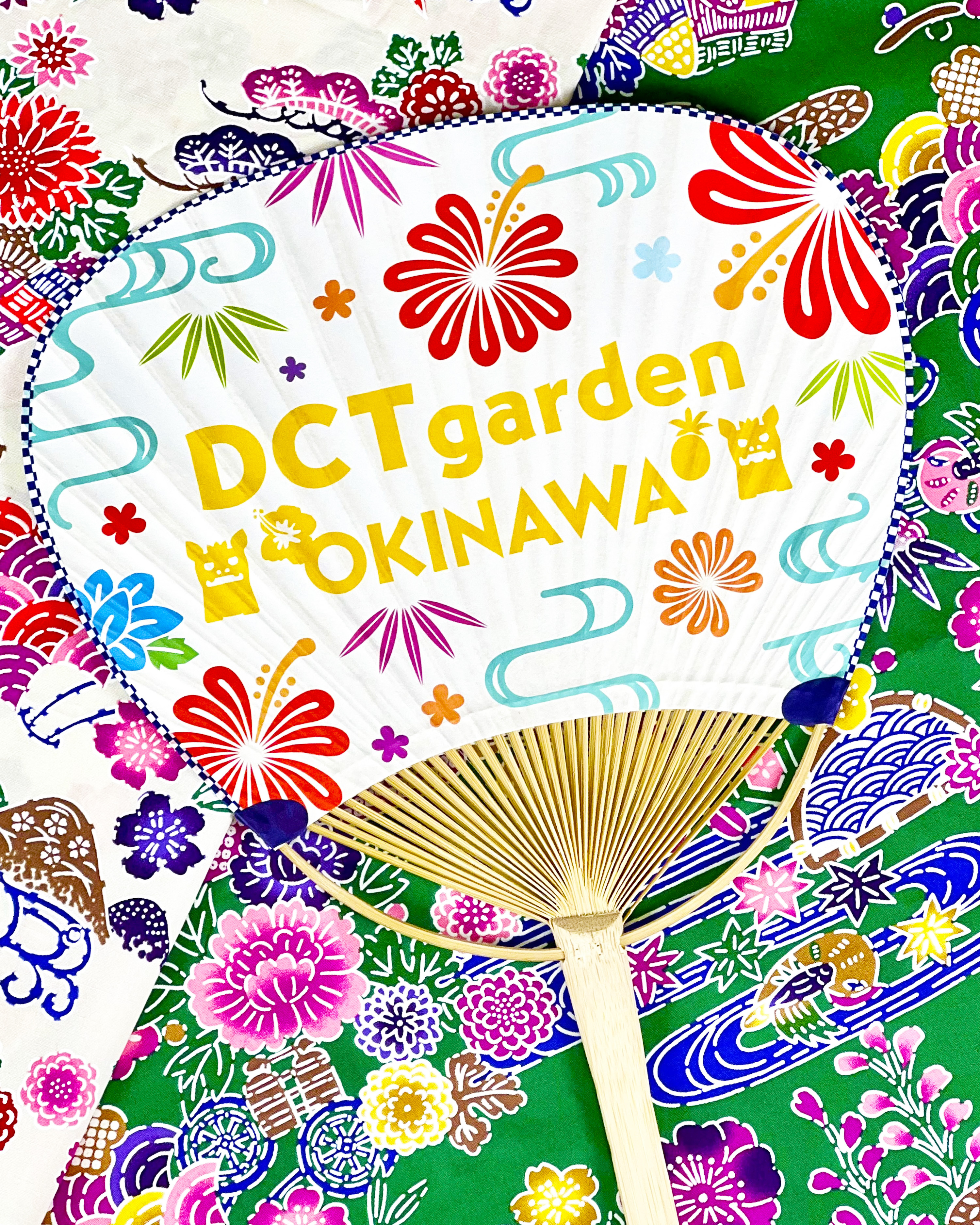 DCTgarden OKINAWA うちわ（水色）